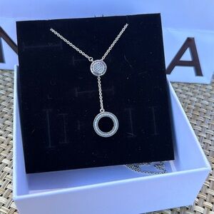 Adjustable Pandora Signature necklace